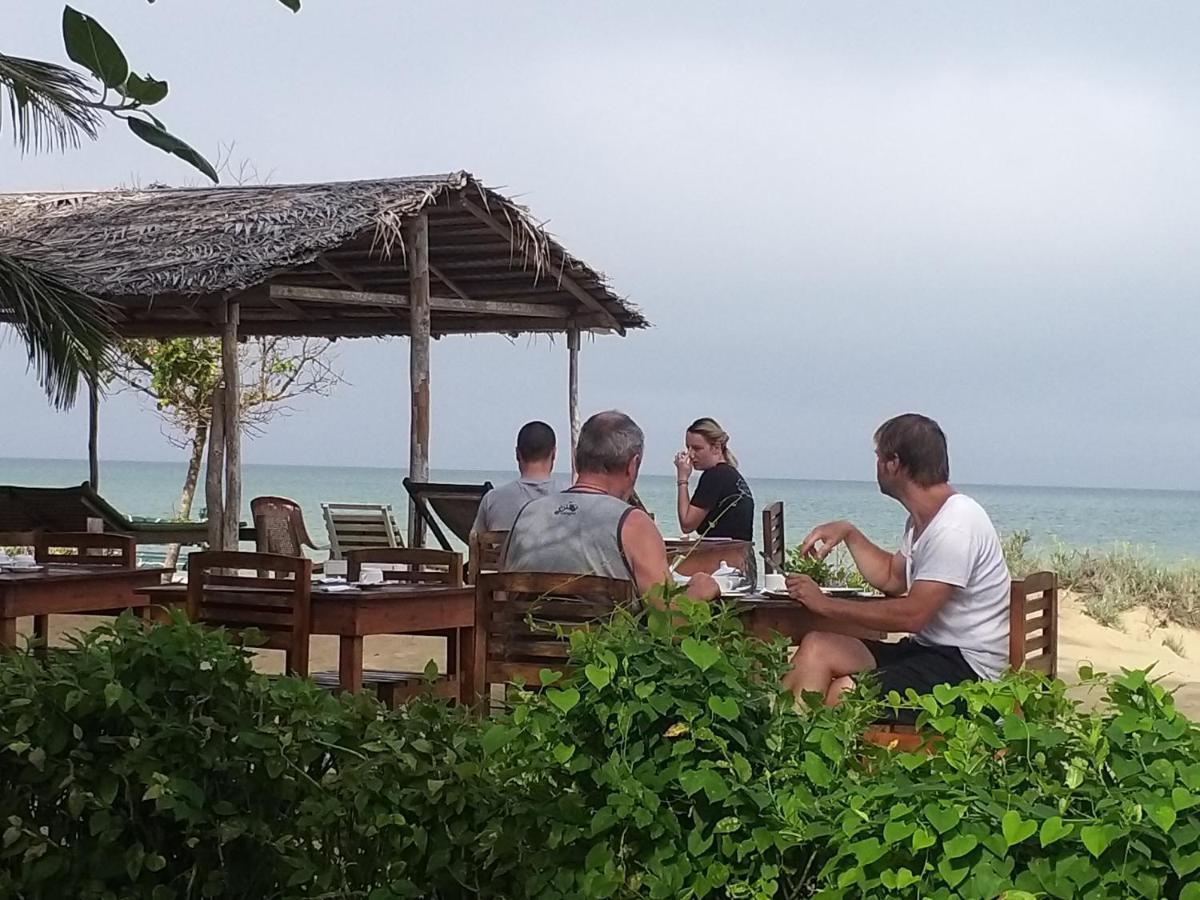 Ocean View Beach Resort - Kalpitiya Luaran gambar